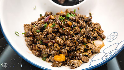 上?；垓v聚餐