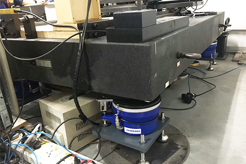 空氣彈簧減振器：工業(yè)精密設(shè)備的“減震魔法墊”